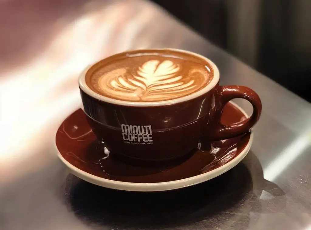 latte  cop at Minuti Coffee