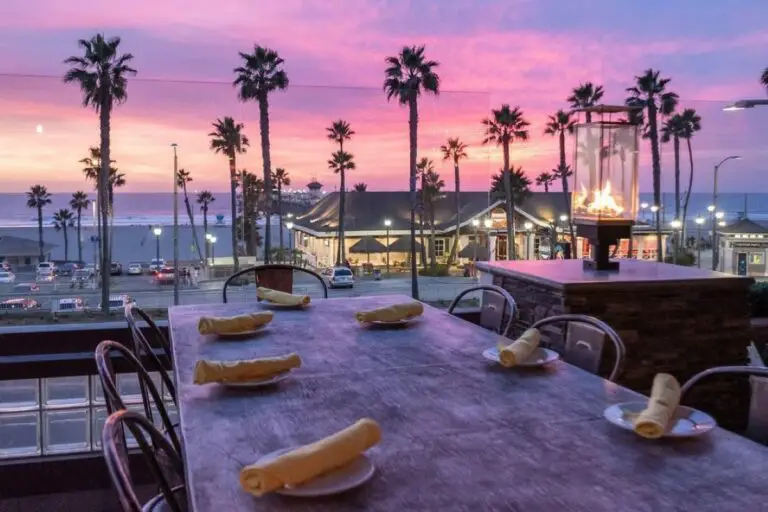 12 Must-Try Seafood Restaurants in Huntington Beach, CA