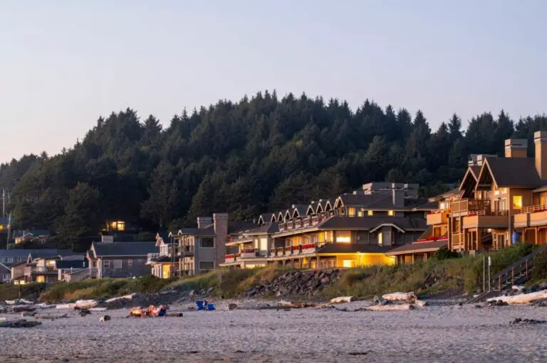 17 Best and Must-Try Restaurants in Cannon Beach, OR